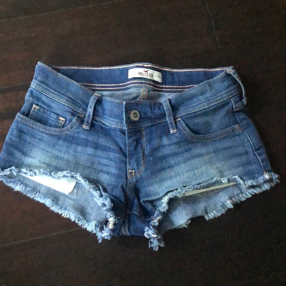 Hollister jean shorts